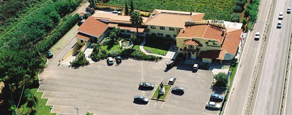 La Locanda Del Cavaliere Borgo Montello Dış mekan fotoğraf